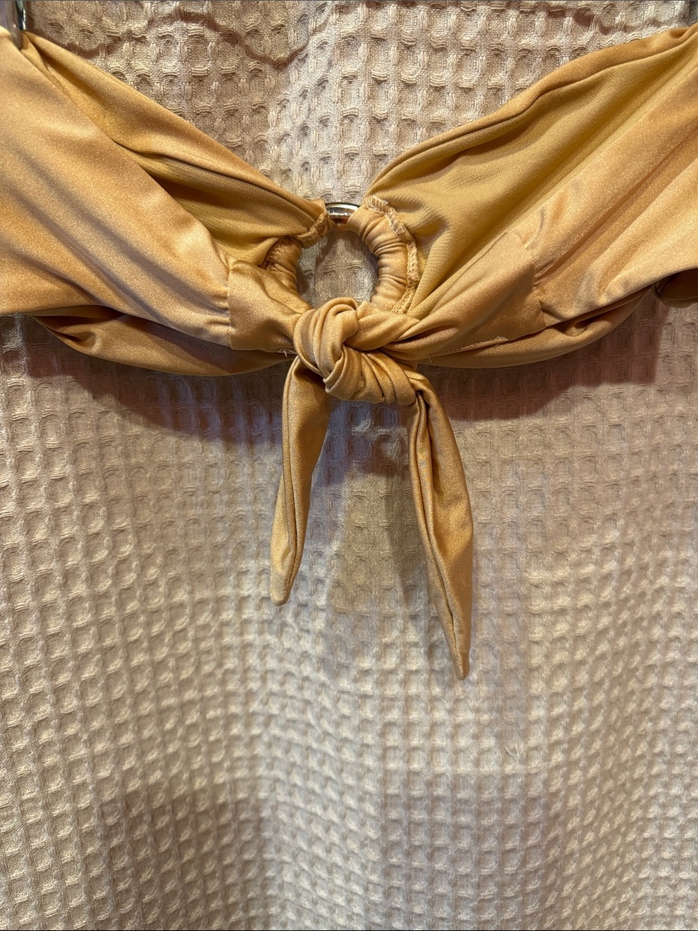 ⚜️ gold strapless HEAT Swimwear bikini top sz M - Picture 2 of 3